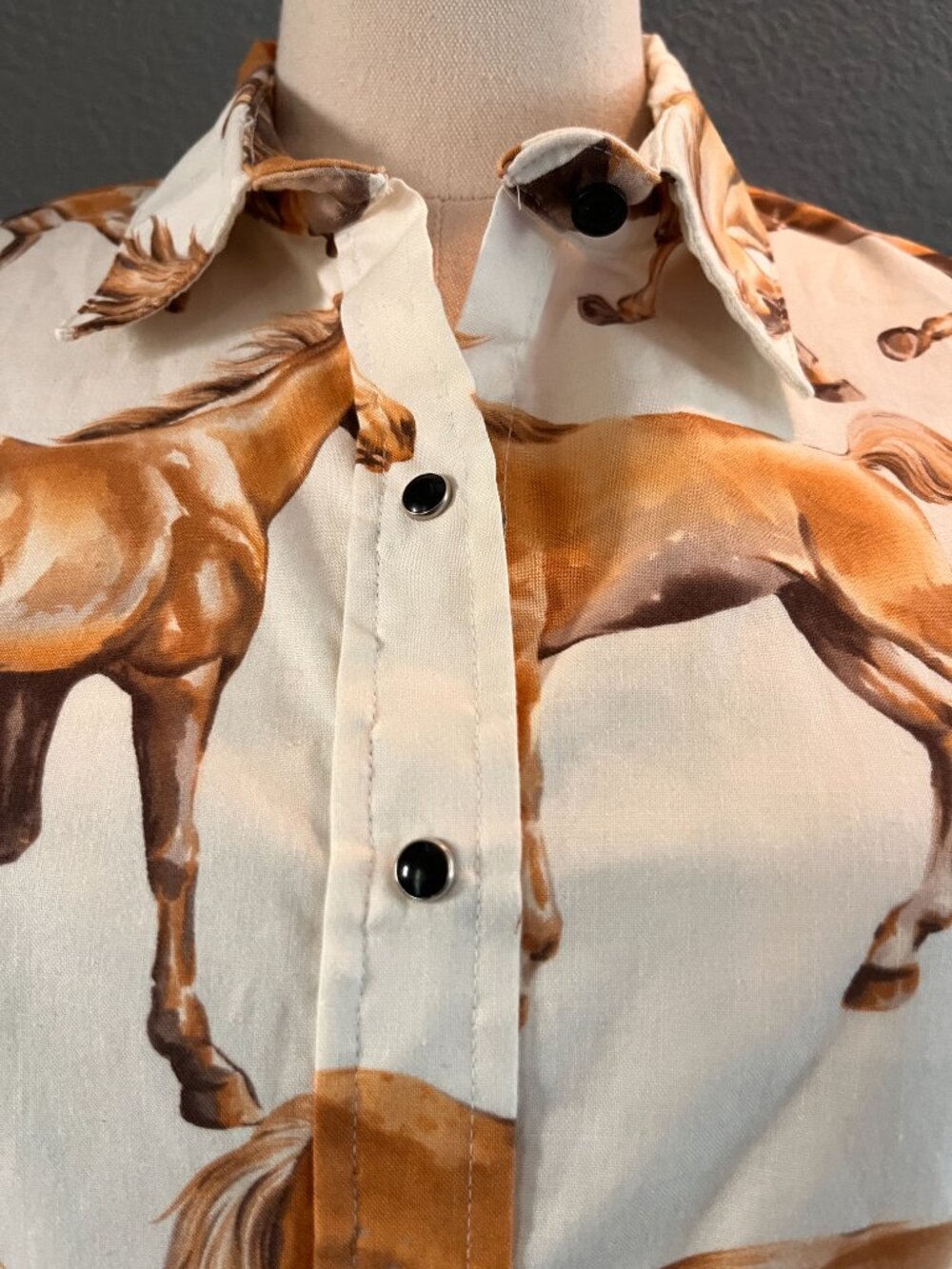 VINTAGE PANHANDLE SLIM WESTERN RUNNING HORSES WOMEN'S WESTERN SNAP FRONT SHIRT L - Picture 2 of 12